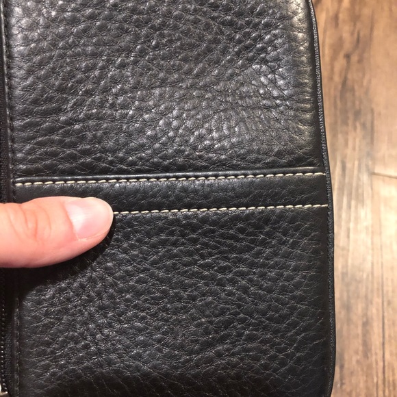 Coach wristlet - Picture 6 of 6